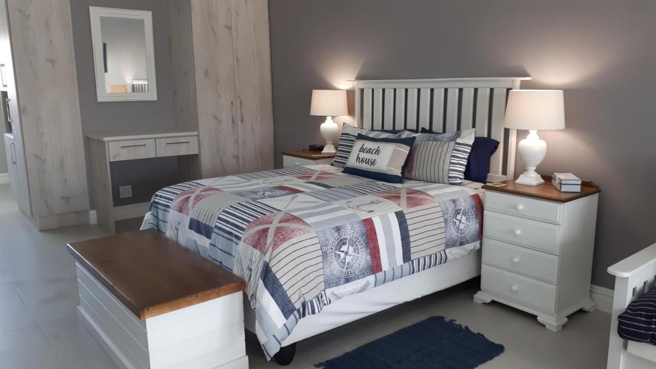 Settle Inn Self Catering Units 科尔切斯特 外观 照片