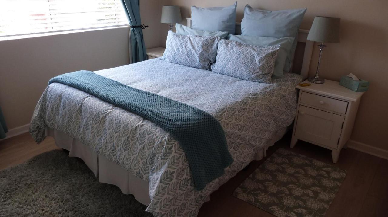 Settle Inn Self Catering Units 科尔切斯特 外观 照片