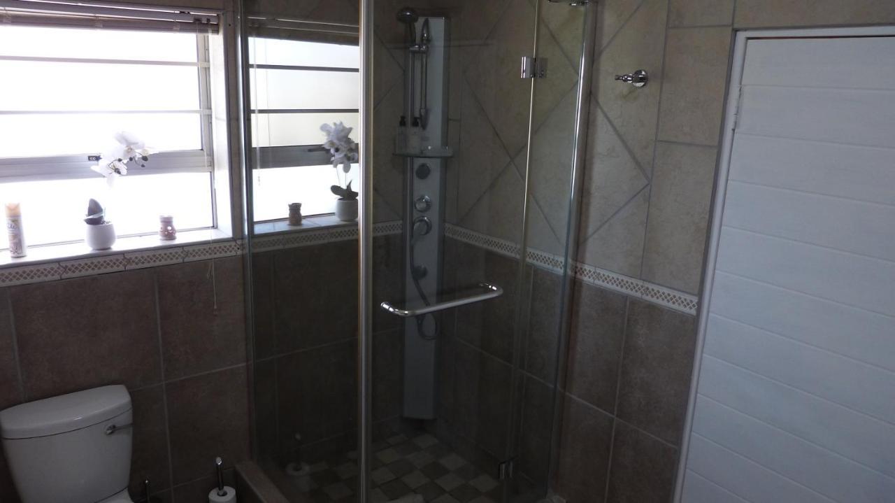 Settle Inn Self Catering Units 科尔切斯特 外观 照片