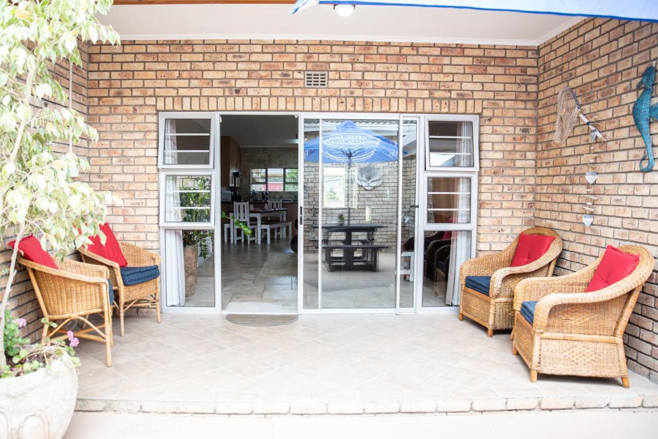 Settle Inn Self Catering Units 科尔切斯特 外观 照片
